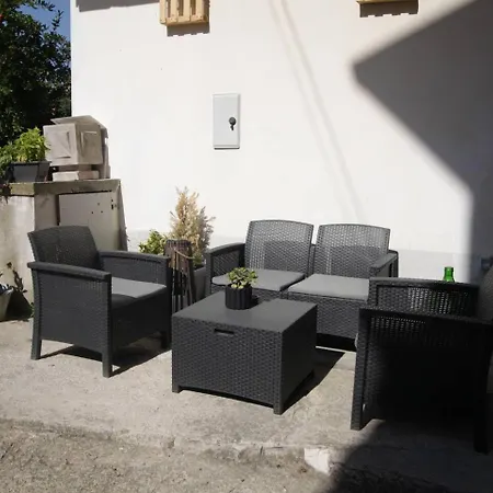 All'ombra Del Castello Affitto Breve *