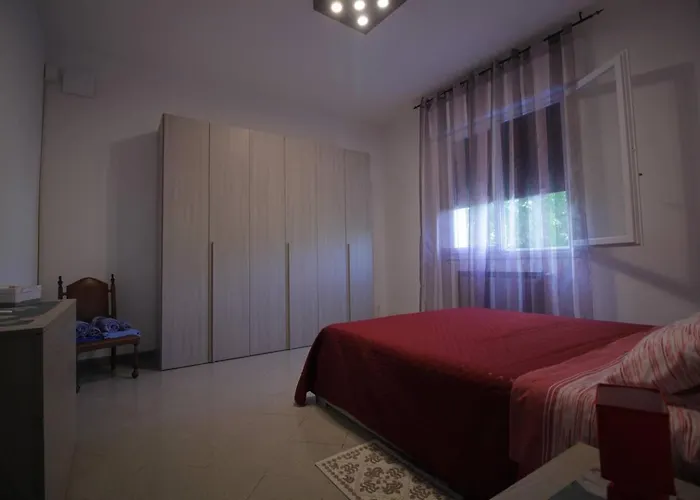 All'ombra Del Castello Affitto Breve Daire *